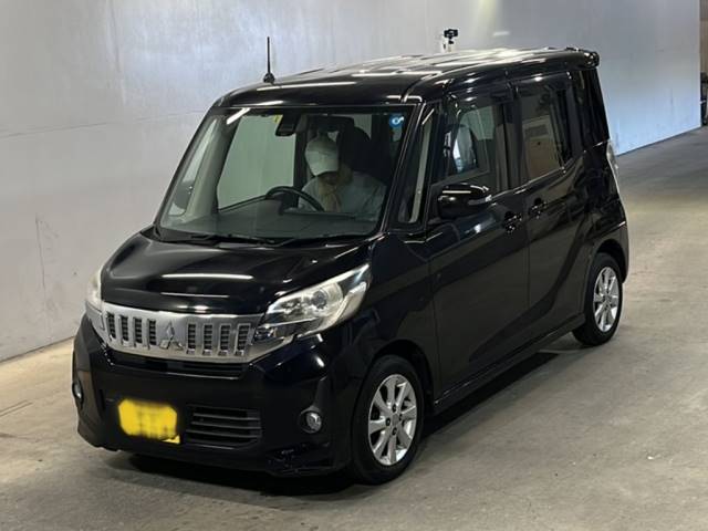 558 MITSUBISHI EK SPACE B11A 2015 г. (KCAA Fukuoka)